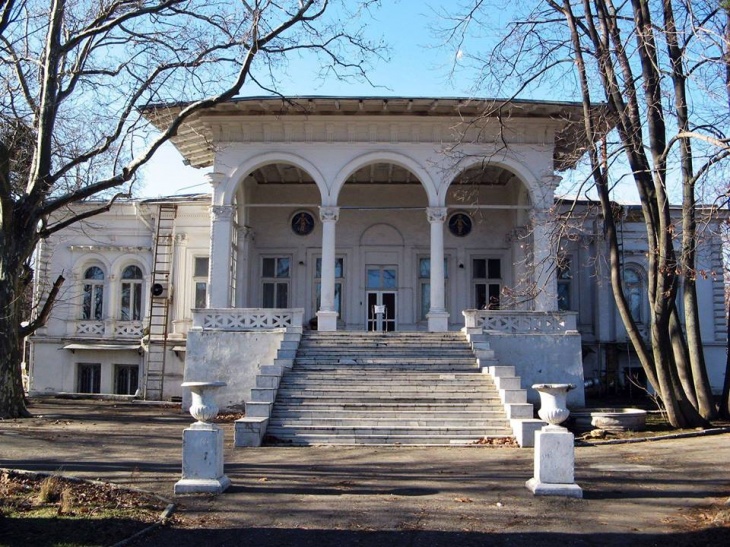 Экскурсия по Французскому бульвару Экскурсия по Французскому бульвару