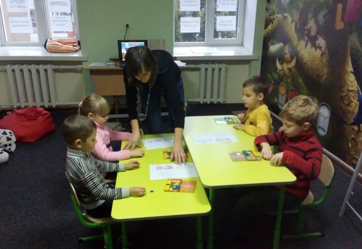 "Грицева шкільна наука" Розвиваючі заняття для дошкільнят. "Грицева шкільна наука" Розвиваючі заняття для дошкільнят.